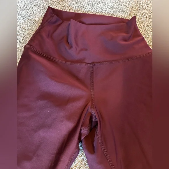 Alo Airbrush Tech Lift High Waist Leggings | Black Cherry | Small - Picture 8 of 8